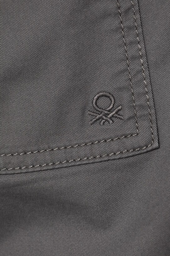 Мальчик Детские брюки United Colors of Benetton 4T48GF026.P.Seasonal серый