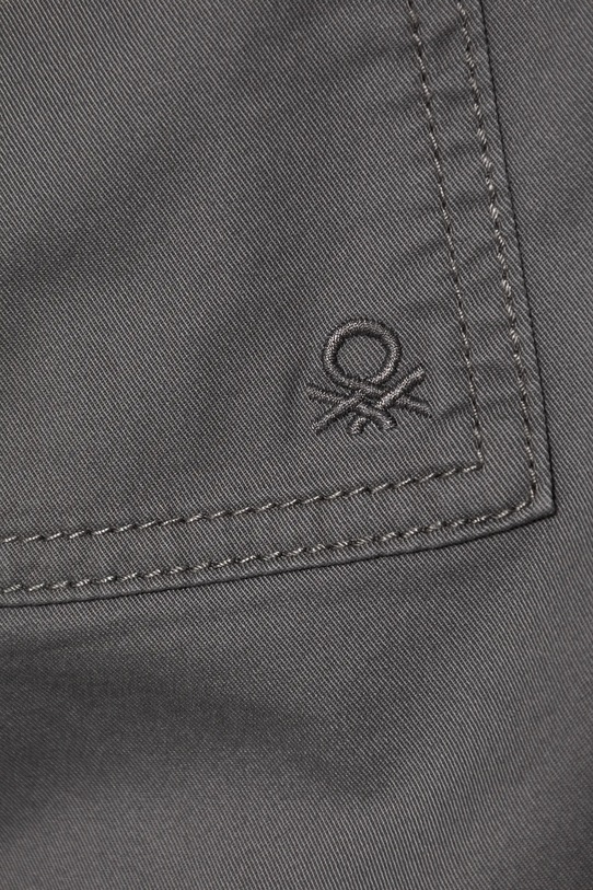 Dečki Otroške hlače United Colors of Benetton 4T48GF026.P.Seasonal siva