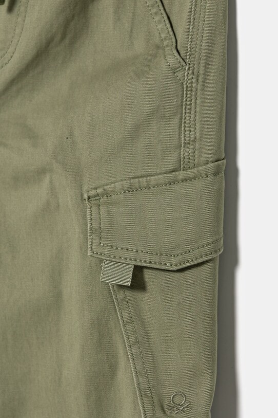 Chłopiec United Colors of Benetton spodnie dziecięce 4TCGCF049.G.Seasonal zielony