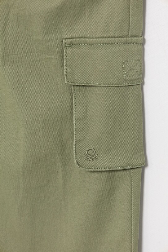 Chlapec Detské nohavice United Colors of Benetton 4TCGGF02B.P.Seasonal zelená