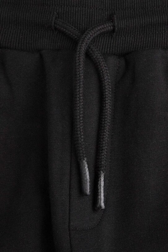 Dječaci Dječji pamučni donji dio trenirke Coccodrillo WC5120104MBJ crna