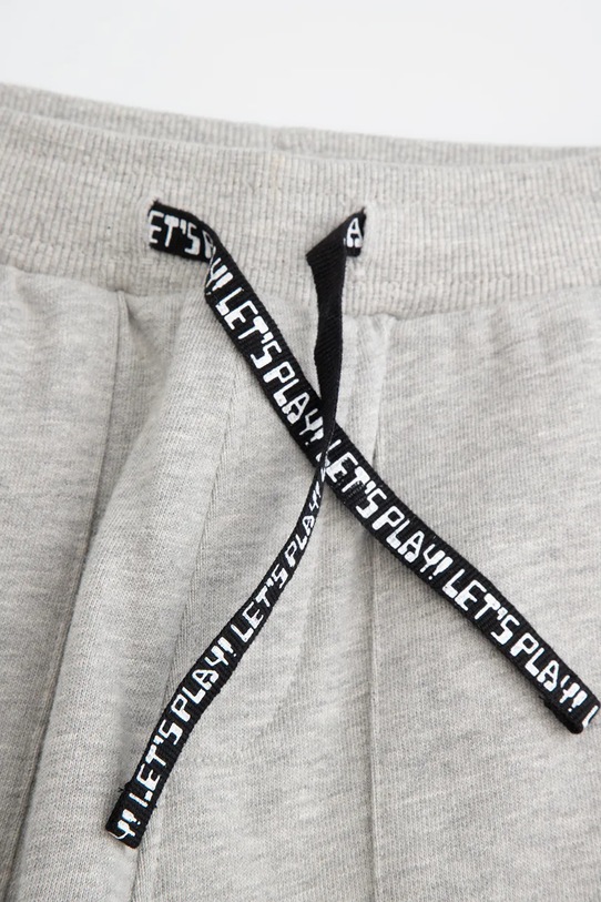 Dječaci Dječji donji dio trenirke Coccodrillo WC5120103GBK siva