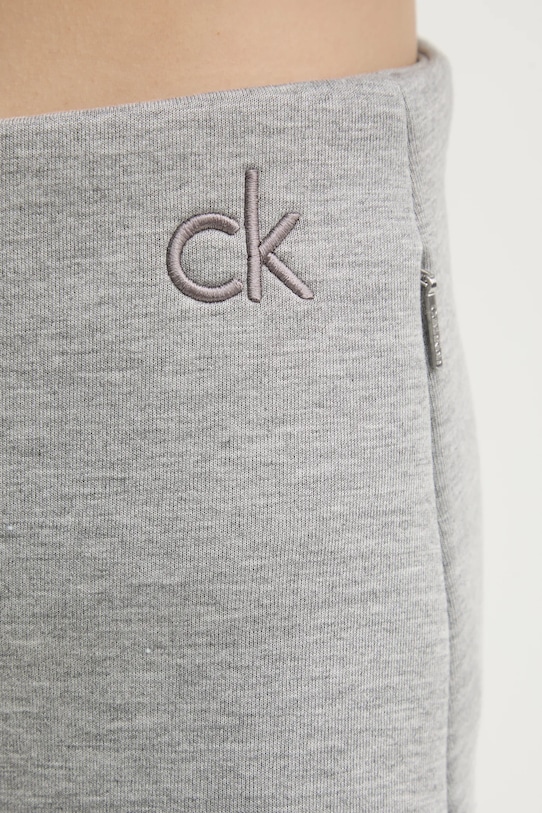 Kalhoty Calvin Klein šedá K20K207947