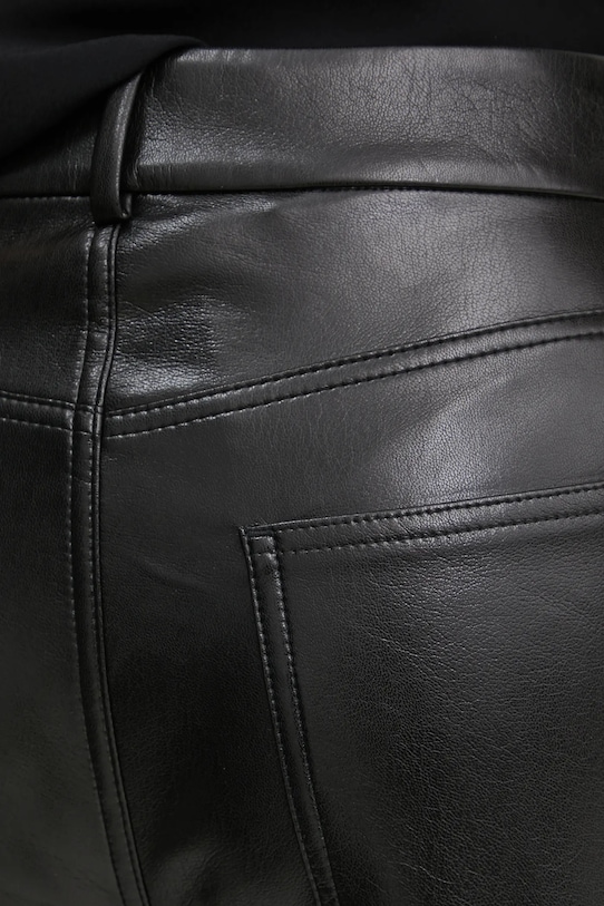 Штани BOSS чорний 50534543