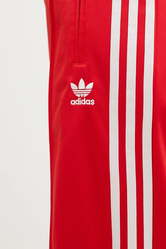 adidas Originals spodnie dresowe Firebird czerwony IR8081