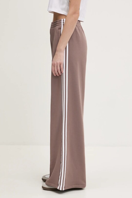 Штани adidas Originals 3-Stripes JC5762 коричневий SS25