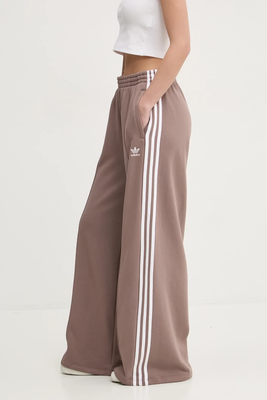 Одежда Брюки adidas Originals 3-Stripes JC5762 коричневый