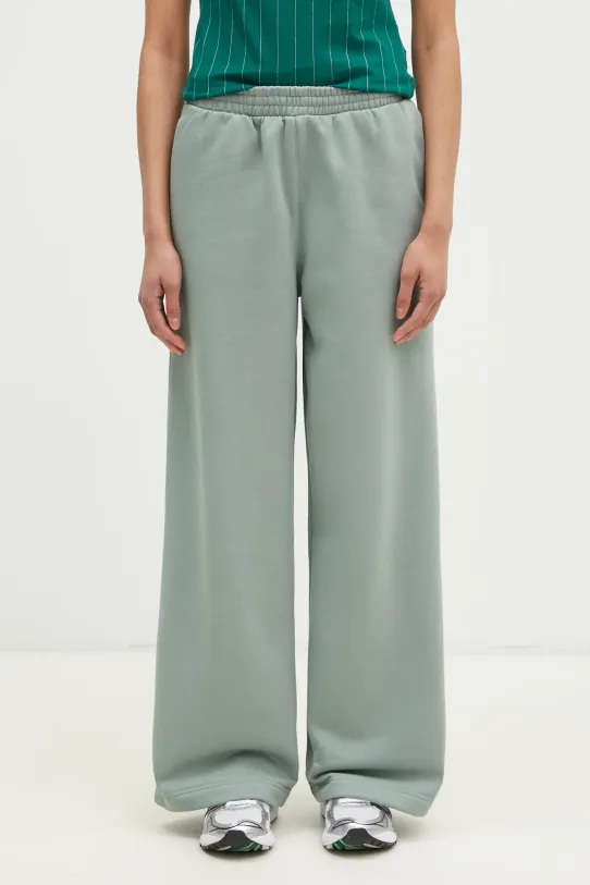 Спортивные штаны adidas Originals Essential гладкий зелёный JM1090