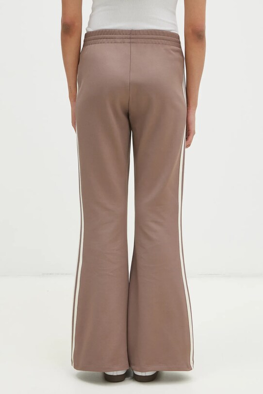 Îmbrăcăminte adidas Originals pantaloni de trening 3- Stripes Flared JC5784 maro