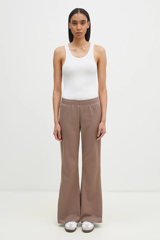 adidas Originals pantaloni de trening 3- Stripes Flared maro JC5784