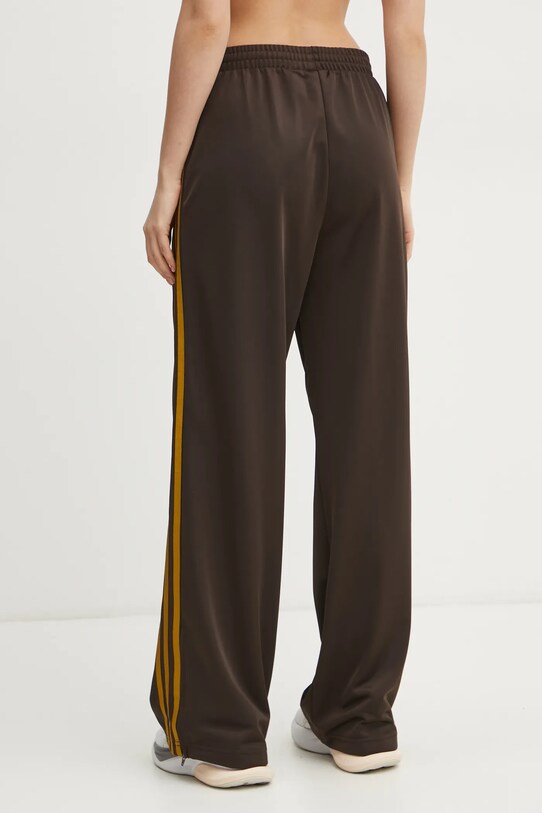 Îmbrăcăminte adidas Originals pantaloni de trening Firebird JP2311 maro