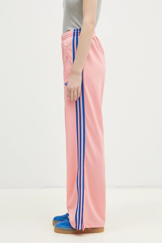 adidas Originals spodnie dresowe Firebird JP2312 różowy SS25