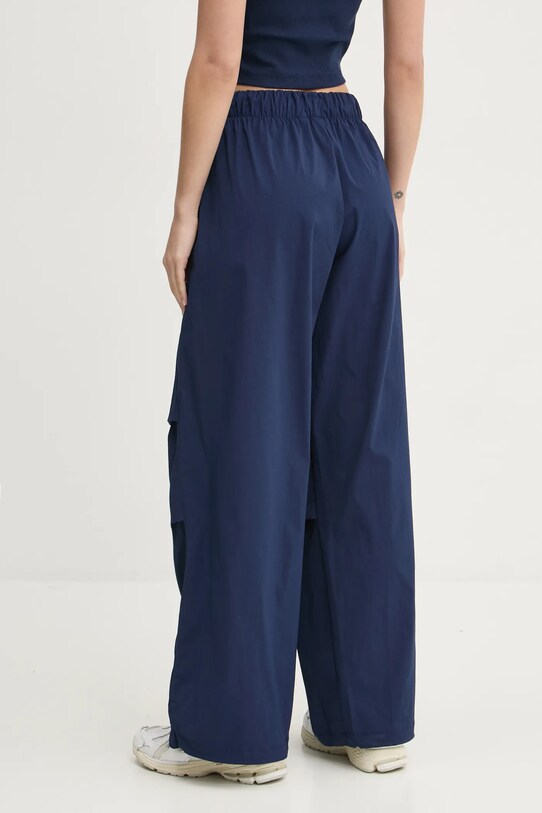 Odzież adidas Originals spodnie dresowe Essential JD0784 granatowy