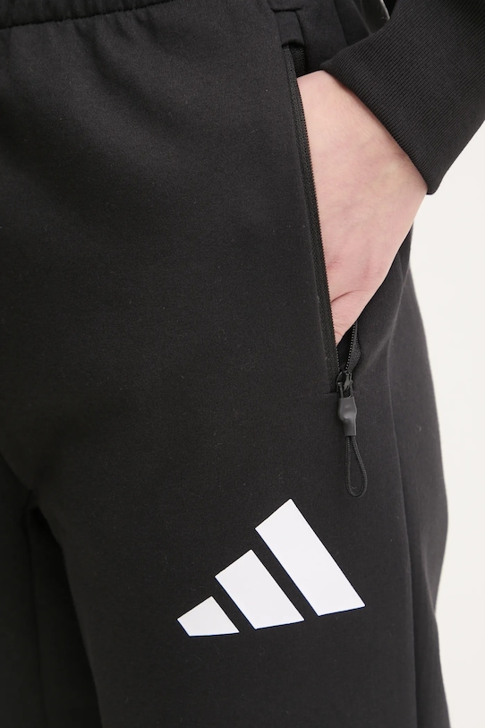 adidas pantaloni de trening Z.N.E. negru JC9309