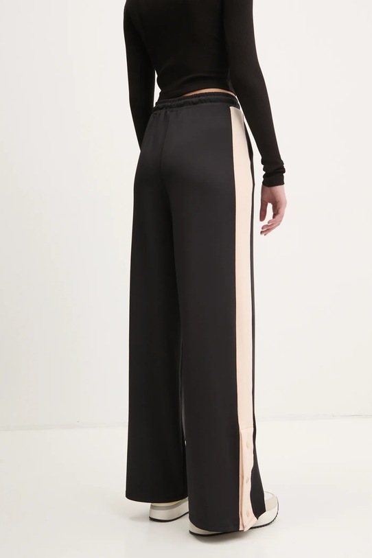 Îmbrăcăminte Guess pantaloni de trening SUZANNE V5RB00.KCO72 negru