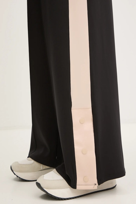 Guess pantaloni de trening SUZANNE V5RB00.KCO72 negru