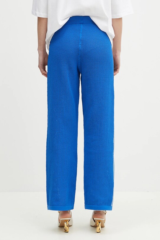 Odzież adidas Originals spodnie dresowe Crochet Trackpant JN3620 niebieski