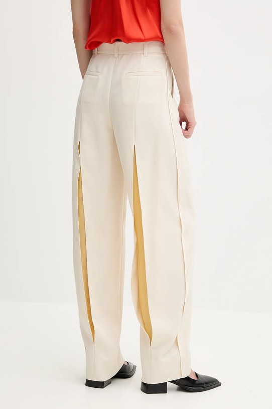 Odzież Stine Goya spodnie SG.SS25.P082.2347 beżowy