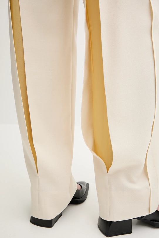 Stine Goya spodnie beżowy SG.SS25.P082.2347