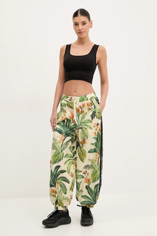 adidas pantaloni de trening x Farm Rio JD6300 verde SS25