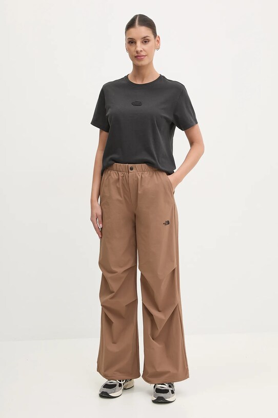 The North Face pantaloni Woven NF0A89H16IH1 marrone SS25