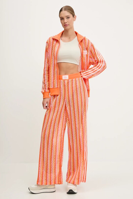 adidas Originals spodnie Firebird KC0759 pomarańczowy SS25