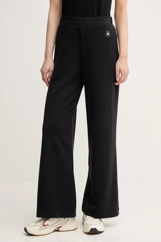 Donji dio trenirke United Colors of Benetton bez uzorka crna 3JLC3F04C