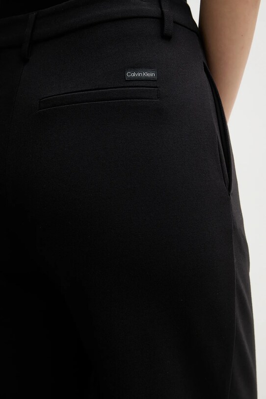 Calvin Klein Jeans nadrág fekete J20J225334