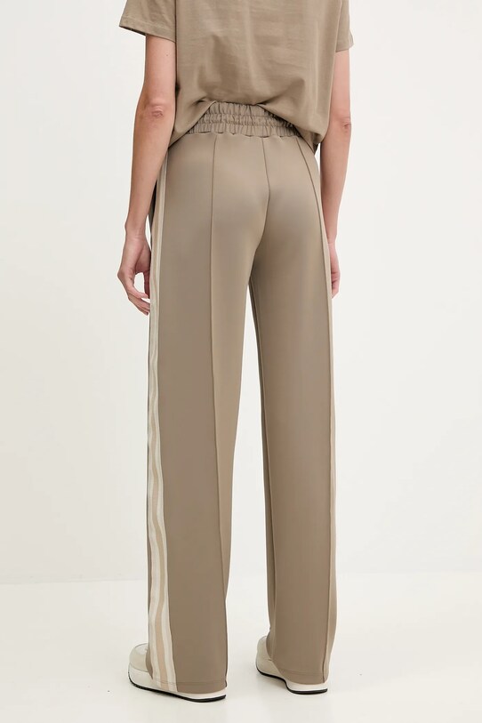 Дрехи Спортен панталон Guess YARROW V5GB12.KCRU2 зелен