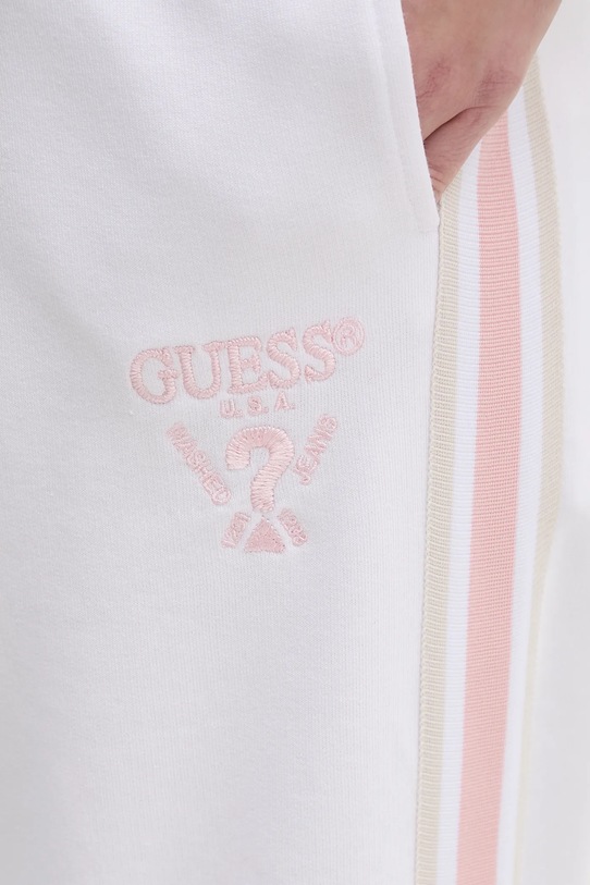 Guess pantaloni de trening YARROW alb V5GB15.KCRT1