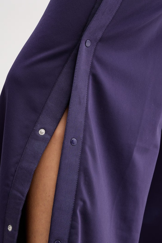 Spodnji del trenirke Puma 629804 vijolična