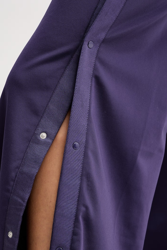 Spodnji del trenirke Puma 629804 vijolična