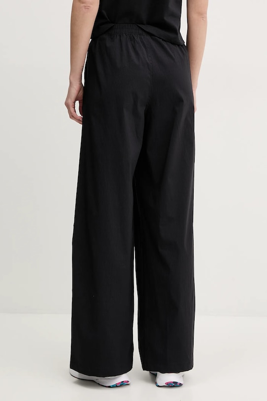 Ruházat Under Armour melegítőnadrág Unstoppable 6000276 fekete