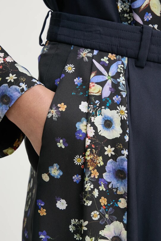 Шёлковые шорты MUNTHE FABIANE тёмно-синий 251140125118