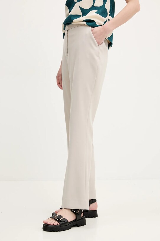 Abercrombie & Fitch spodnie z elastanem beżowy KI156.5078.410