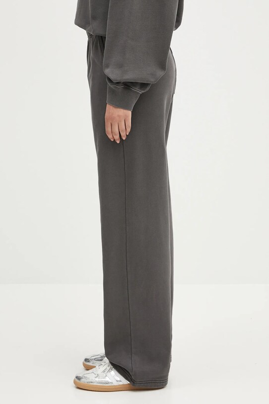Carhartt WIP spodnie dresowe bawełniane Benton Sweat Pant I034513.89GD szary SS25