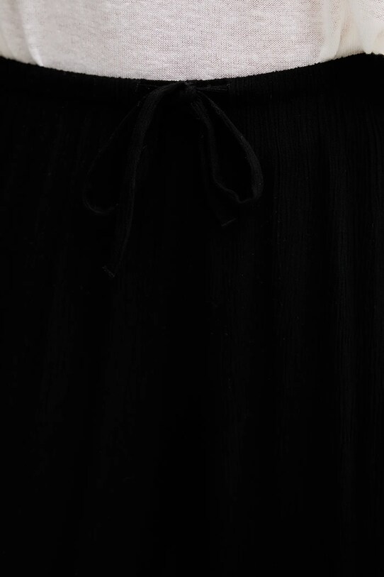 United Colors of Benetton pantaloni negru 4VW95F00C