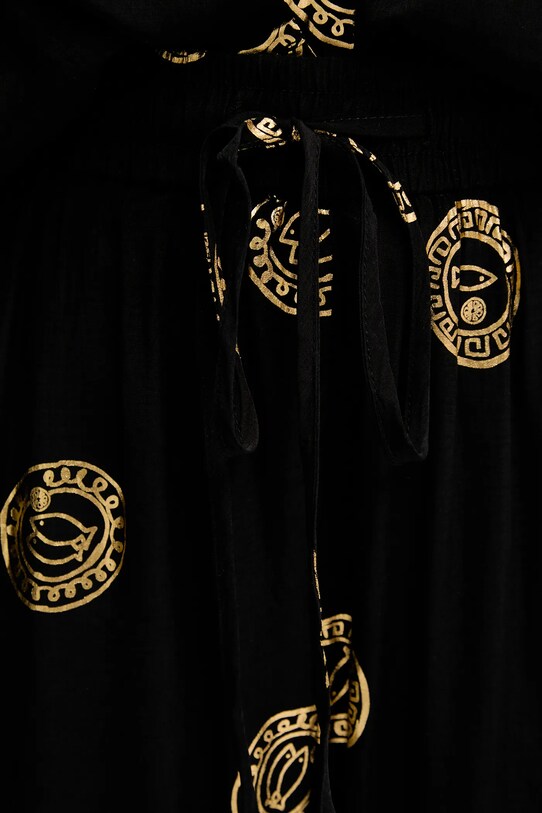 Never Fully Dressed spodnie czarny NFDTR490