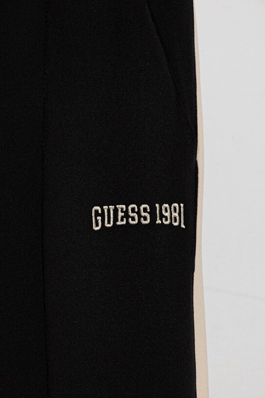 Dziewczynka Guess spodnie dresowe dziecięce J5RB10.KCO72.PPYA czarny
