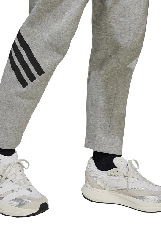 Otroški spodnji del trenirke adidas JJ4811