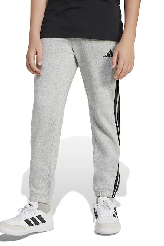 Дитячі спортивні штани adidas JE0304