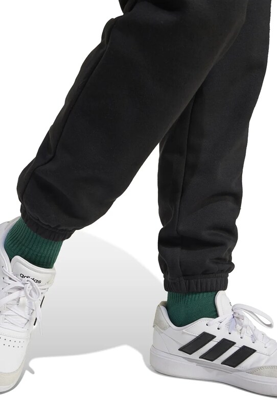 Дитячі спортивні штани adidas JC9765