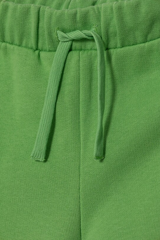 Chłopiec United Colors of Benetton spodnie dresowe dziecięce 3J70GF010.P.Season.PPYA zielony
