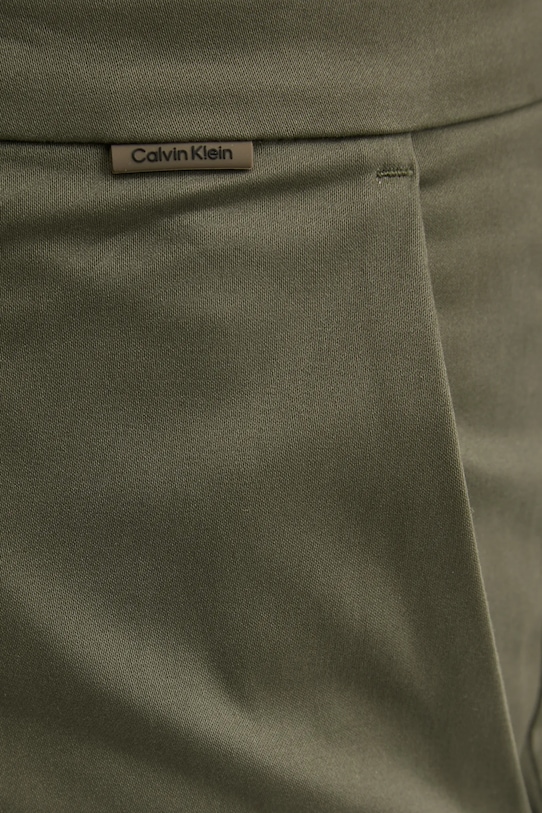 Calvin Klein pantaloni verde K10K113423