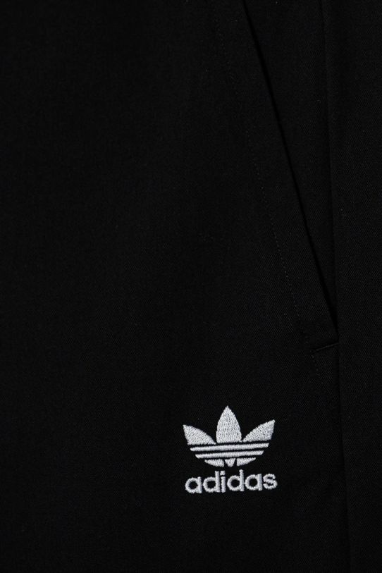 Дрехи Панталон adidas Originals Essential JD2442 черен