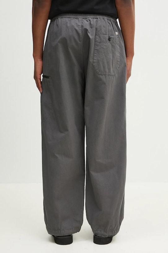 Odzież C.P. Company spodnie bawełniane 18CMPA094A006475G szary