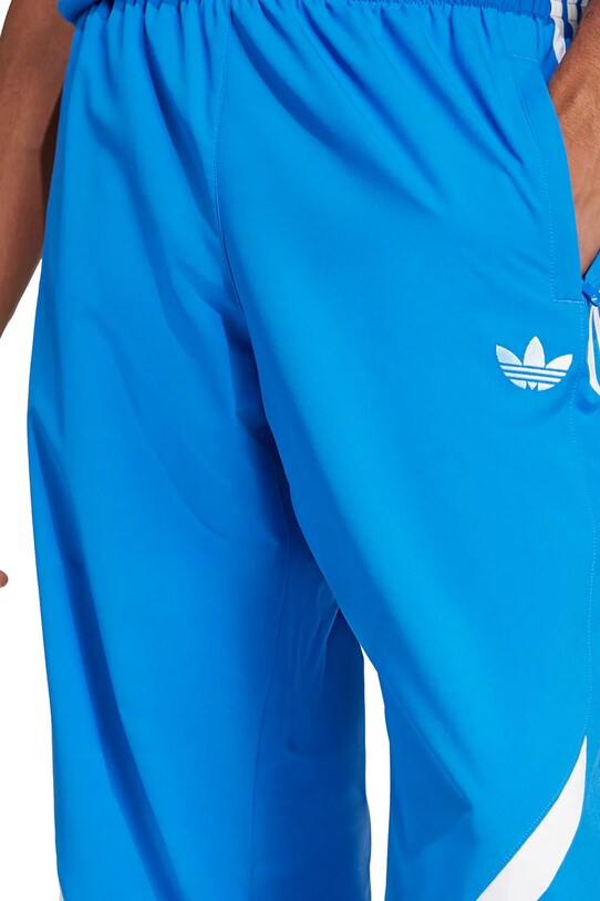 Одяг Спортивні штани adidas Originals Teamgeist Trackpant JP1120 блакитний