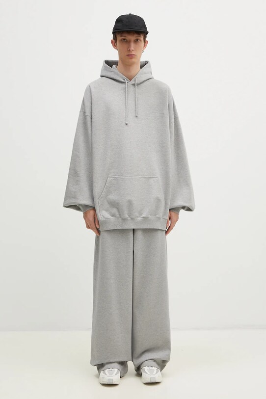 Donji dio trenirke VETEMENTS Embroidered Logo UA66SP630G siva