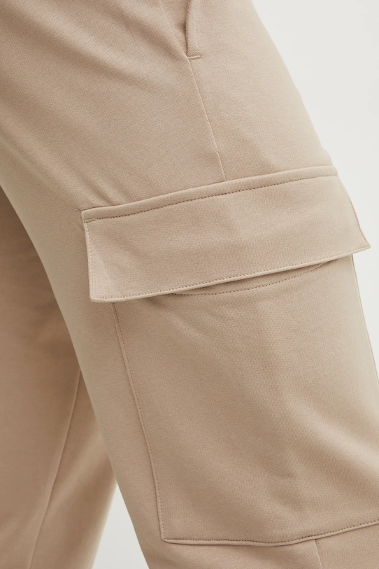 EA7 Emporio Armani spodnie dresowe bawełniane PJVRZ.8NPP67 beżowy