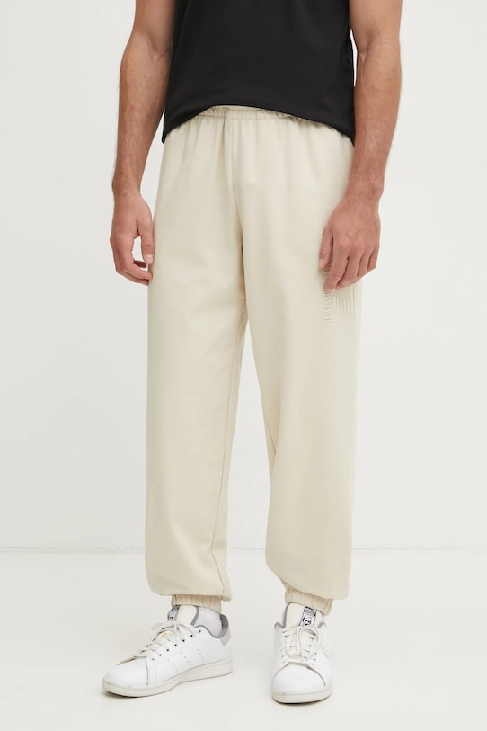 EA7 Emporio Armani spodnie dresowe nadruk beżowy AF13512.7M000233
